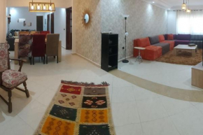 Spacieux 4 Ch, Family Only, 2 min de la plage